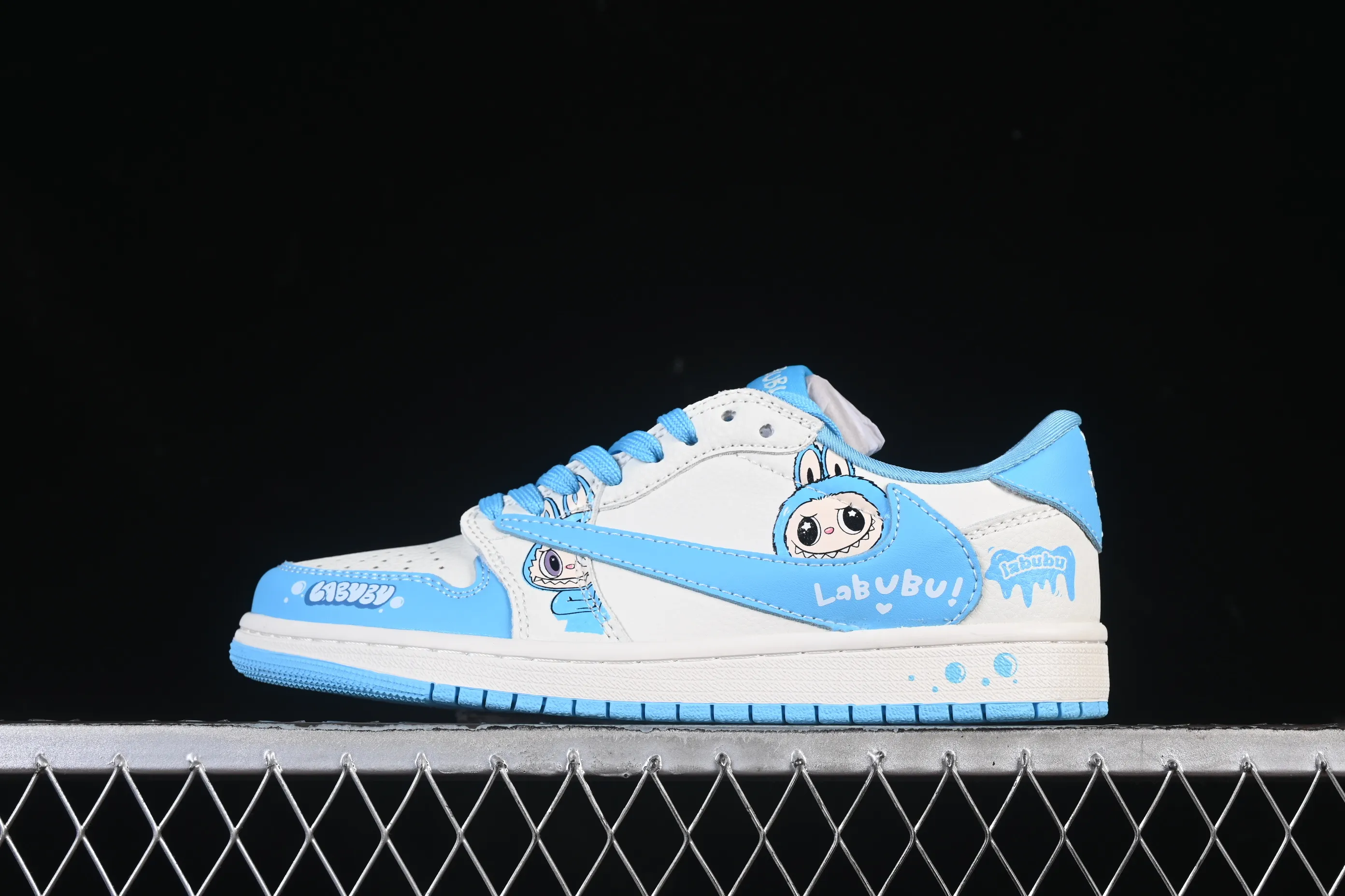 All categories Air Jordan Jordan series basketball shoes Air Jordan 1 Low high-end customized low-top sneakers Travis Scott x Fragment Design x Air Jordan 1 Low OG SP AJ1 Joe 1 beige low-top cultural casual sneakers JW1188-165